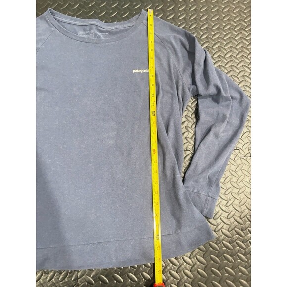 Women’s Patagonia Long Sleeve Heather Blue Shirt Size Large base layer cotton - Picture 4 of 7